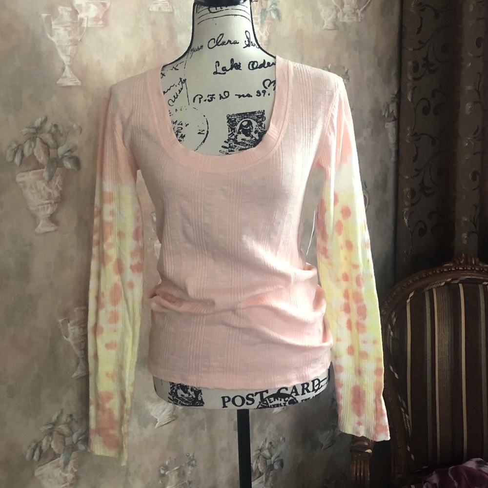 NWT FREE PEOPLE BIG SUR TOP. - Picture 4 of 7